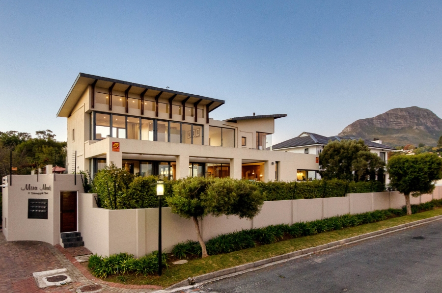 4 Bedroom Property for Sale in Briza Western Cape